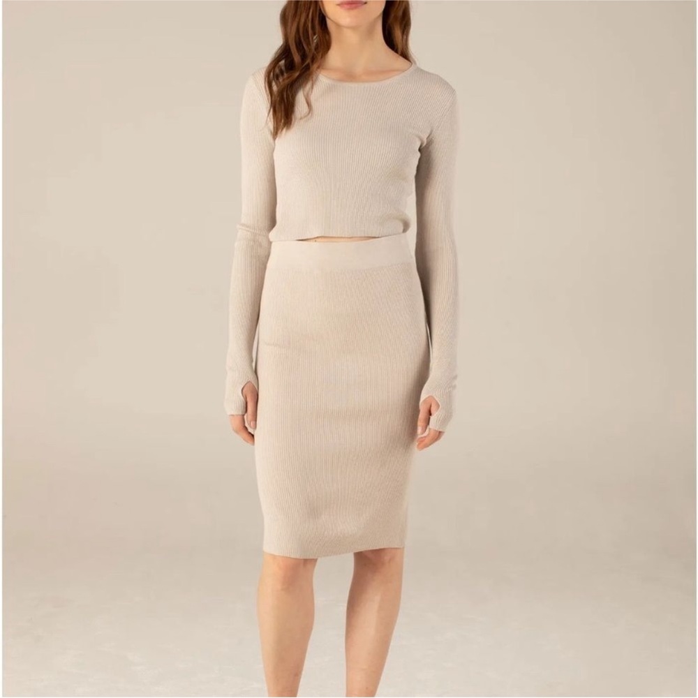 NAADAM Ribbed Set Pencil Skirt and Long Sleeve Ribbed Crop Top in Pebble